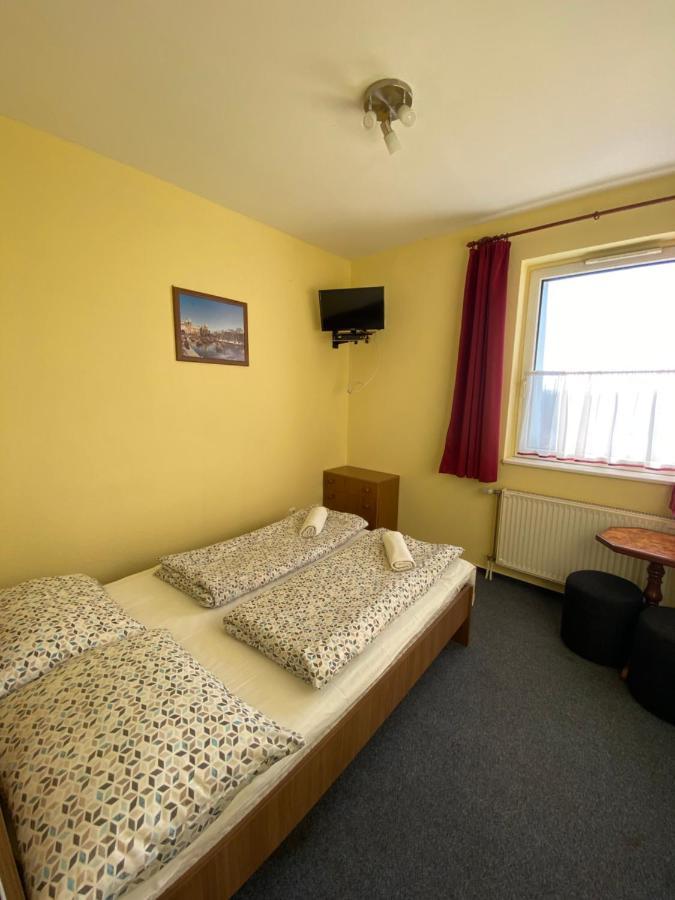 Panama Motel Székesfehérvár Buitenkant foto