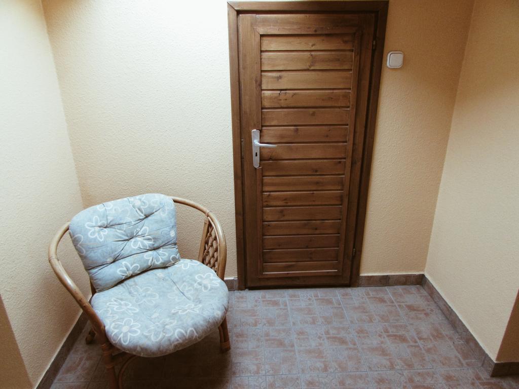 Panama Motel Székesfehérvár Buitenkant foto