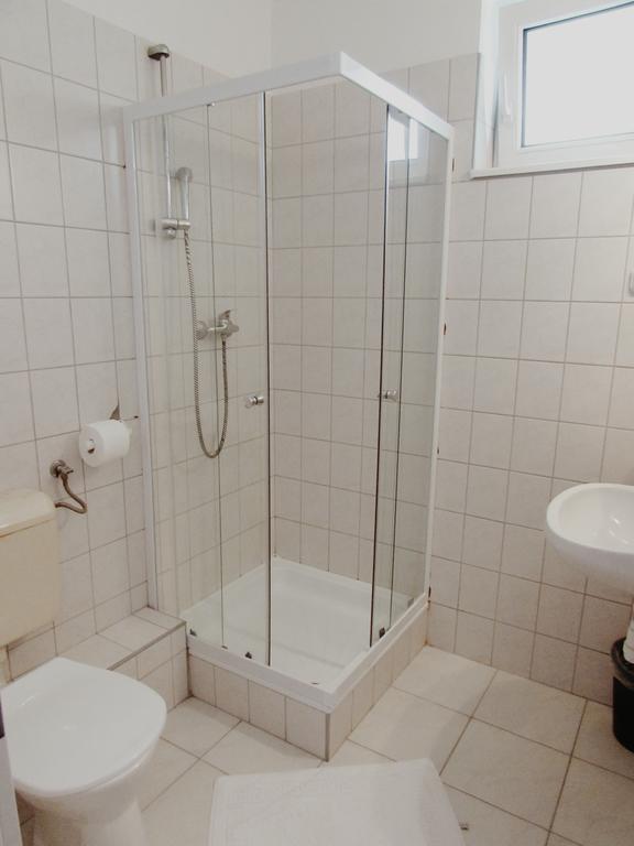 Panama Motel Székesfehérvár Buitenkant foto